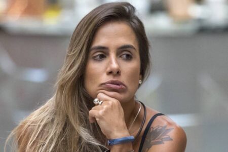 Carolina é a mais votada na enquete BBB19 para sair do programa