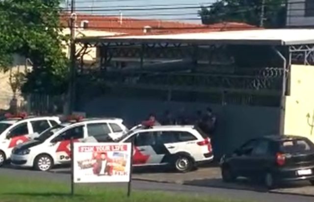 Em Campinas, homem é encontrado morto dentro de carro