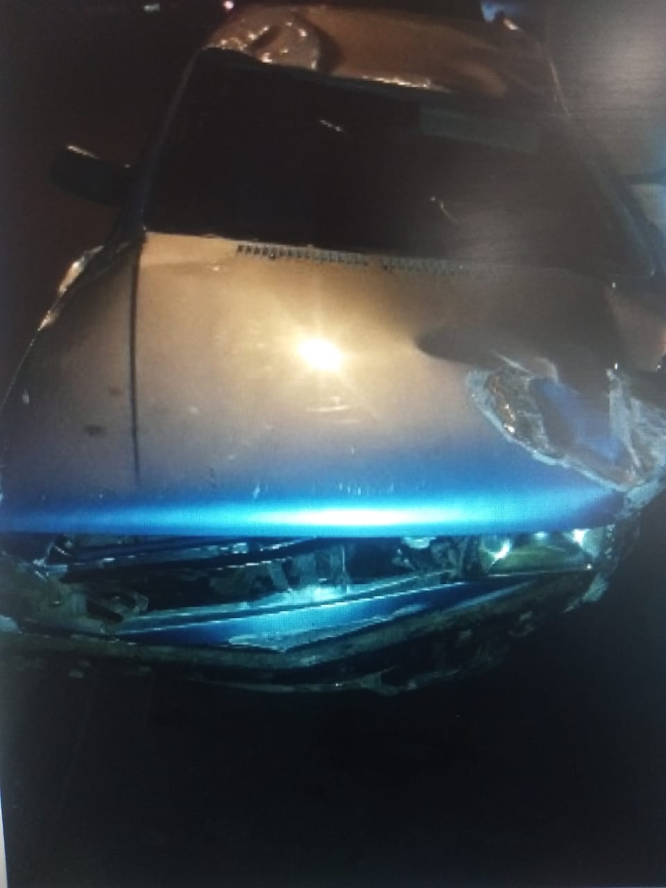 Em Campinas, dois jovens ficam feridos após capotamento na Anhanguera