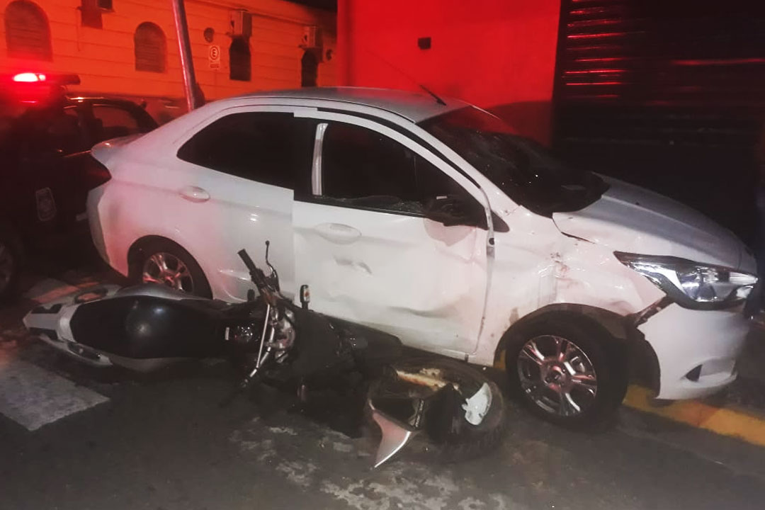 Pai e filho ficam feridos em acidente envolvendo moto e carro em Capivari