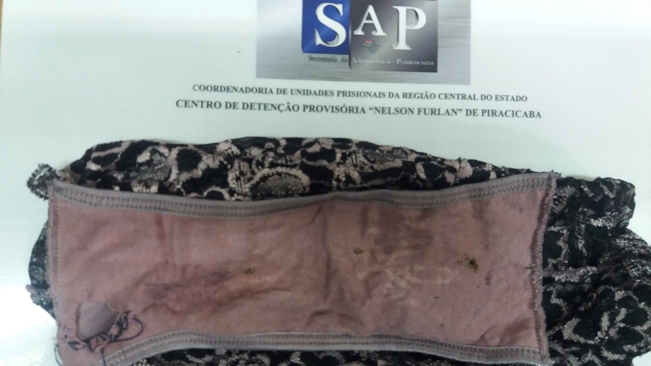 Mulher é detida tentando entrar com maconha no CDP de Piracicaba