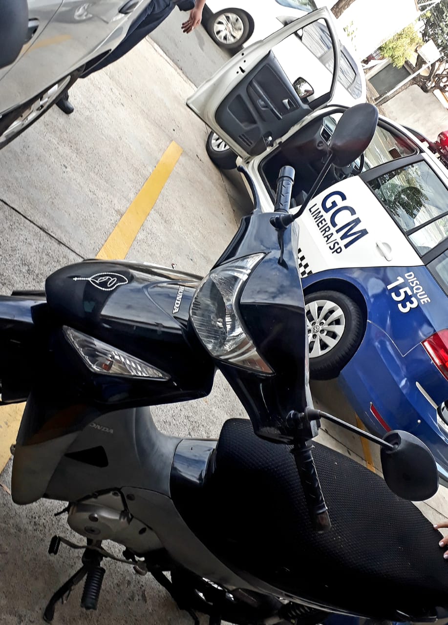 Em Limeira, mulher fica ferida após ex-marido tentar atropelá-la