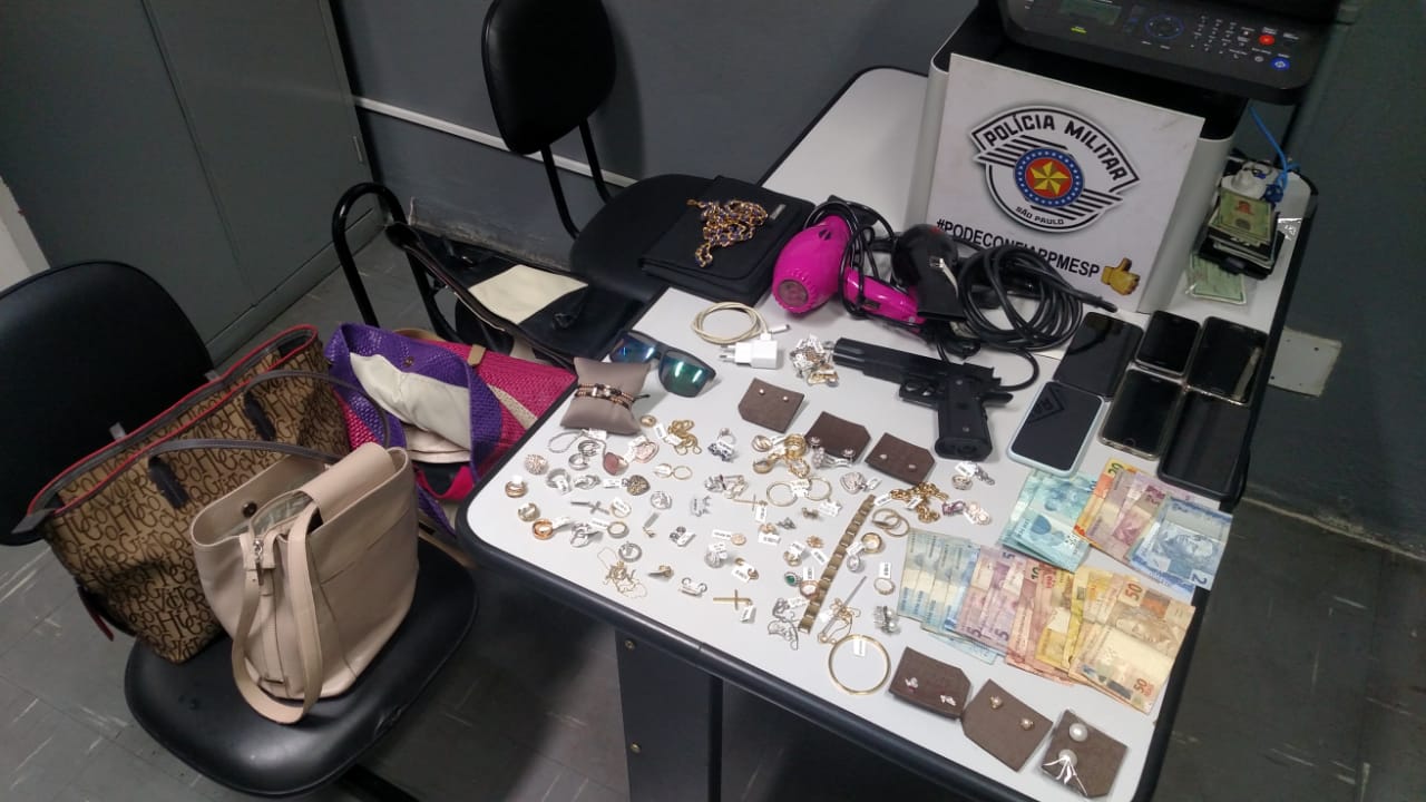 Em Campinas, trio é preso após assaltar salão de luxo