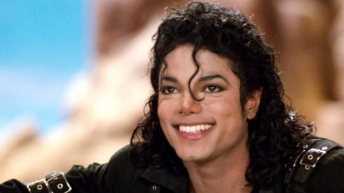 Há dez anos, o mundo perdia Michael Jackson, o Rei do Pop