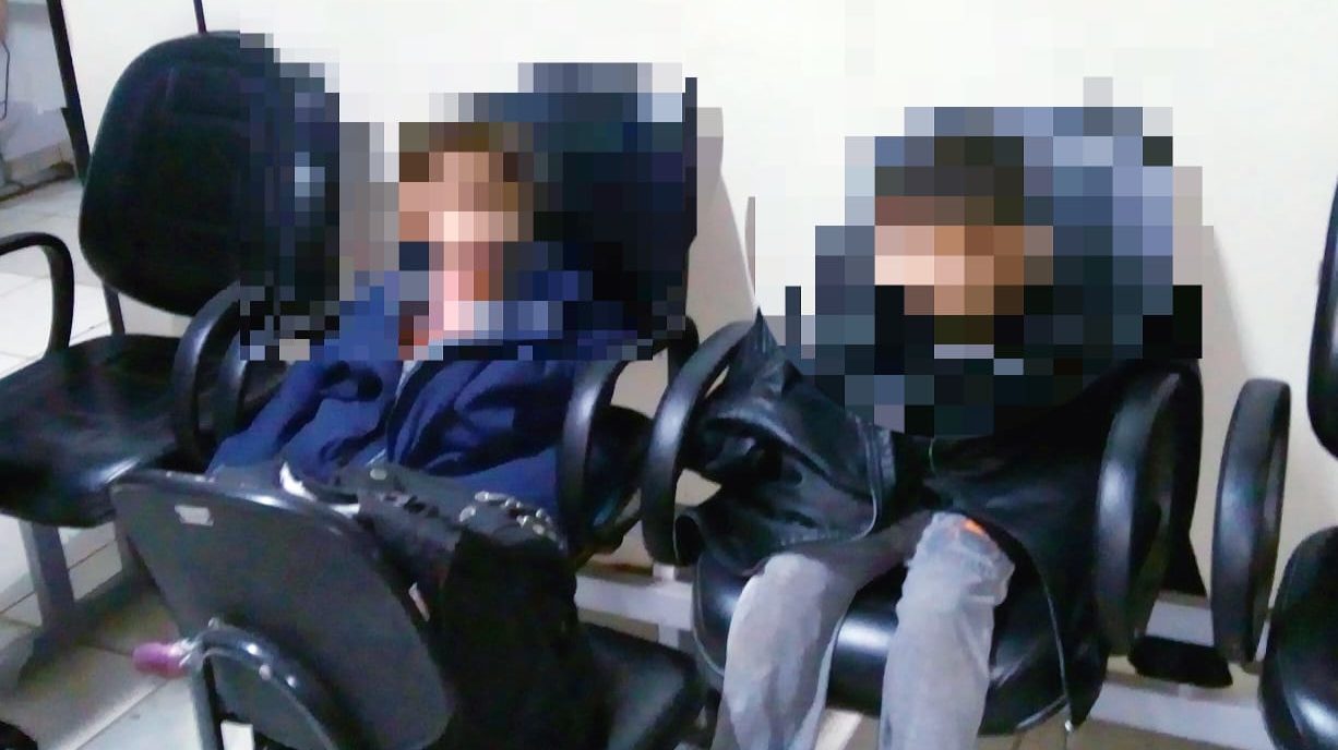 Em Limeira, Guarda Civil encontra irmãos abandonados em calçada