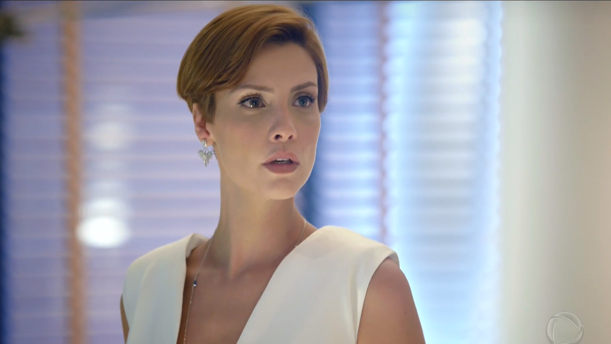 Resumo da novela “Topíssima” desta quarta (12)