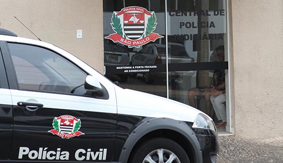 Vereadora de Piracicaba solicita melhorias à Polícia Civil do município