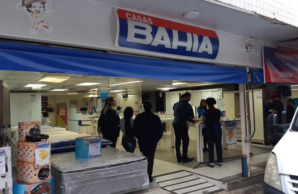 Em Campinas, indivíduos fazem arrastão em loja da Casas Bahia