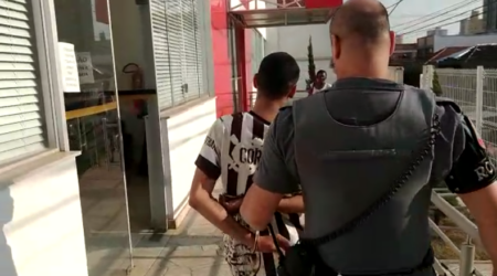 Indivíduo é preso, em Piracicaba, após invadir residência pelo telhado