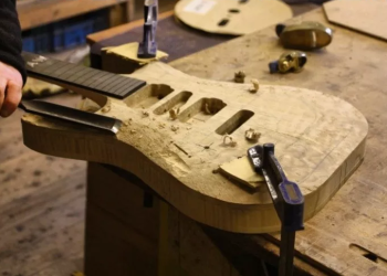 luthier