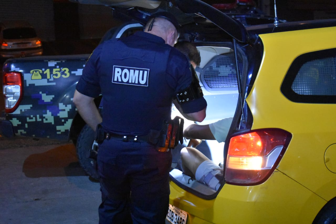 Homem é detido após bater em viatura da Guarda Civil em Piracicaba (SP)