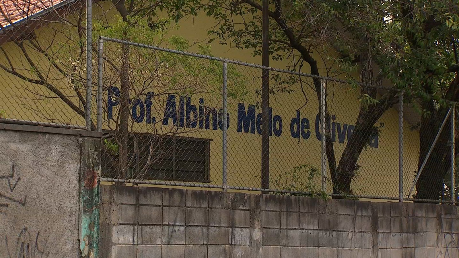 Estudantes são internados após tomarem suco com remédio controlado em escola