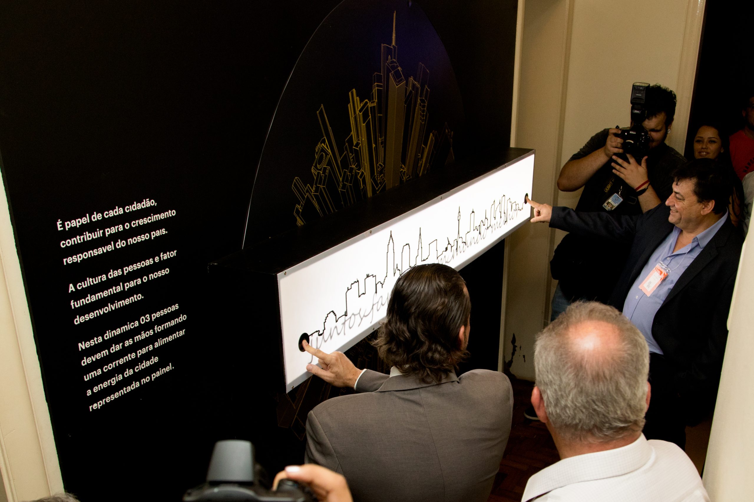 Em Piracicaba, Esalq recebe exposição multimídia sobre desenvolvimento do Brasil