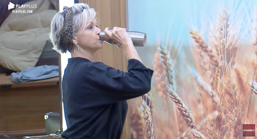 A Fazenda: Andréa se irrita em conversa com Lucas