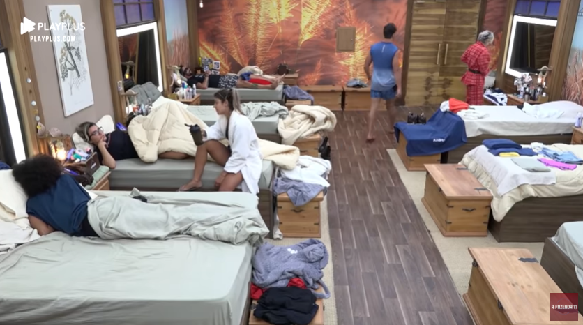 A Fazenda: Andréa Nóbrega toma atitude após confusão de cama desarrumada