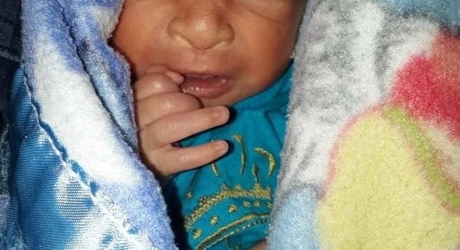 Garota de 13 anos mata sobrinho, irmã grávida e arranca bebê do ventre