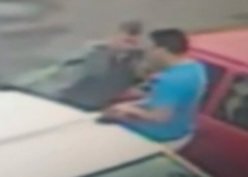 Imagens de Câmeras de Segurança mostram o momento do crime.