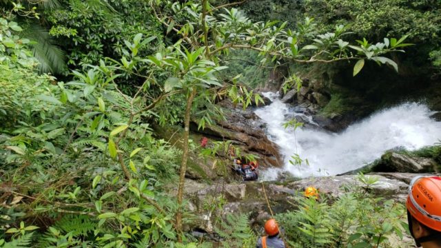 Guarda civil morre ao fazer trilha de cachoeira; mãe está desaparecida