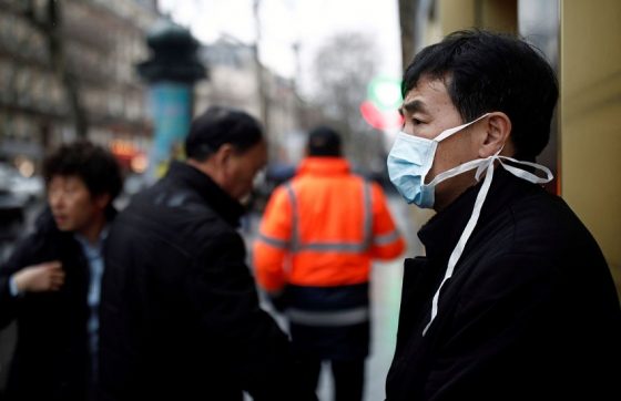 China registra mais de 1.000 mortes pelo novo coronavírus