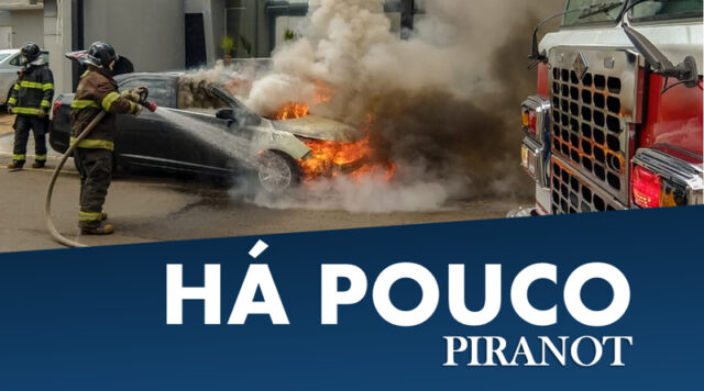 Carro pega fogo em rua de Piracicaba e mobiliza equipe do Corpo de Bombeiros