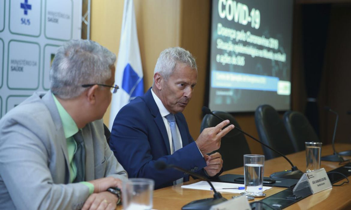 Consultas não urgentes seguem suspensas em São Paulo por causa da Covid-19