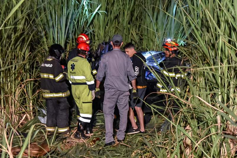 Mulher de 29 anos fica ferida após capotamento na rodovia Piracicaba – Rio Claro
