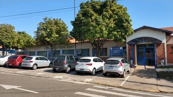 Escola de Piracicaba completa 20 anos e promove festa com apresentações culturais