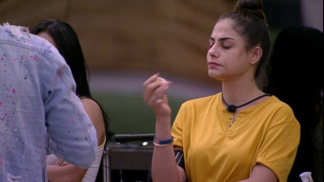 Mari fala para Flayslane esquecer Gabi