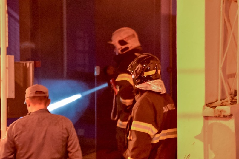 Em Piracicaba, bombeiros são acionados para combater princípio de incêndio em imóvel