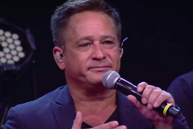 Leonardo compara coronavírus com HIV e dispara: “Morrer fodend* é melhor que tossindo”