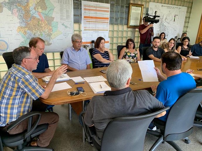 Em Piracicaba, prefeito Barjas Negri se pronuncia sobre o Coronavírus