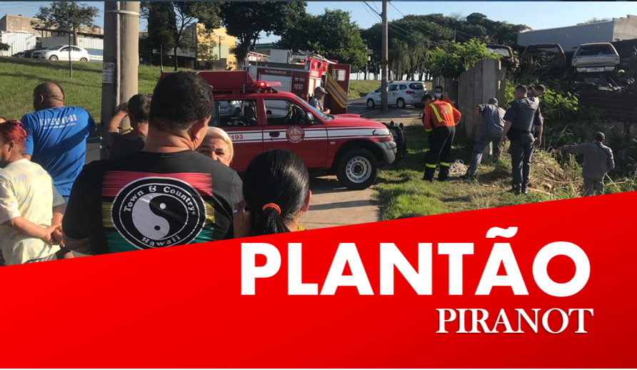 Motorista morre após carro capotar e cair de barranco em Piracicaba