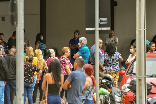 Comércio que desrespeitar quarentena pode ser punido com multa ou cassação do alvará