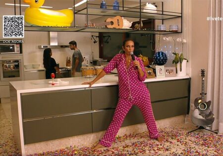 ivete sangalo de pijama