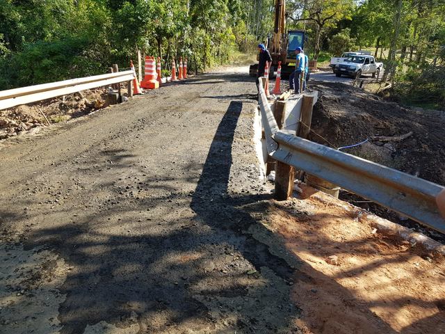 Ponte no bairro Bangé, região piracicabana do Pau D´Alhinho, é finalizada