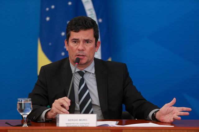 Com saída de Moro, ministro amigo de Bolsonaro é o mais cotado para assumir Justiça