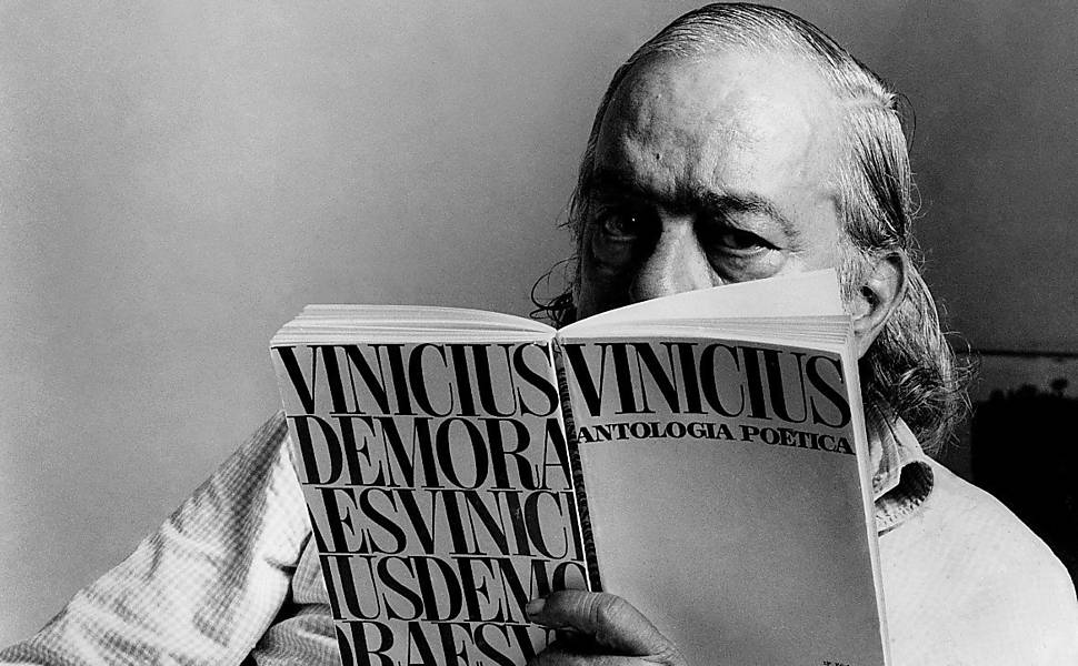 Ebooks grátis de Vinicius de Moraes são destaque desta terça de quarentena