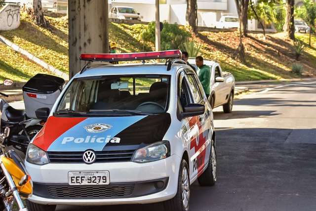Motoqueiro perde controle e sofre grave acidente próximo à Curva do S, em Piracicaba Motoqueiro perde controle e sofre grave acidente próximo à Curva do S, em Piracicaba