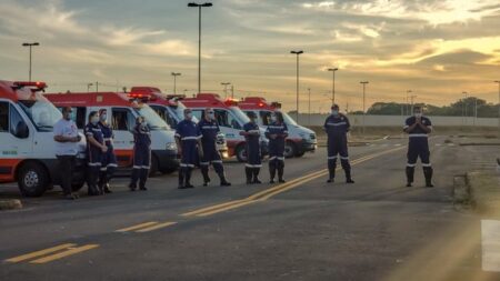 Colegas de trabalho homenageiam enfermeiro morto por COVID-19 em Piracicaba