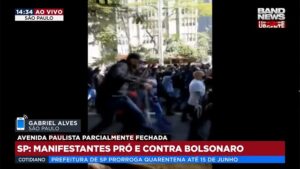 Torcidas rivais se unem em ato a favor da democracia na Paulista