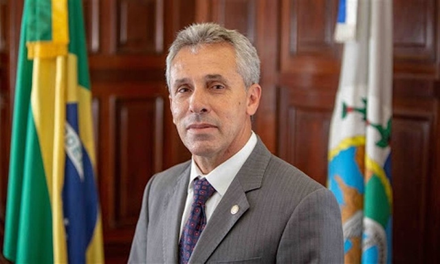 Gil Vianna, deputado estadual no Rio de Janeiro, morre vítima da Covid-19