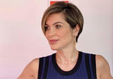 Flávia Alessandra tem reação inusitada ao ouvir novo disco de Lady Gaga