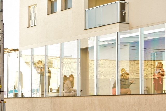 Em Piracicaba, bombeiros são acionados para conter fogo em cozinha de apartamento