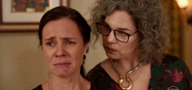 Pandemia faz Globo adiar Amor de Mãe para 2021 e buscar nova reprise após Fina Estampa