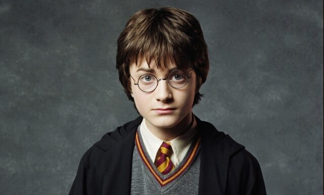 Daniel Radcliffe faz leitura de Harry Potter para os 20 anos da saga no Brasil Daniel Radcliffe faz leitura de Harry Potter para os 20 anos da saga no Brasil