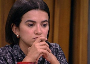 Manu Gavassi fala sobre fama de rica e esclarece preço de sandália