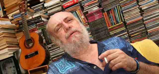 ‘Só nos resta chorar e reverenciar’, diz Arnaldo Antunes sobre Aldir Blanc