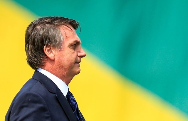 Bolsonaro diz que decide veto a reajustes na quarta e irá atender 100% pedido de Guedes