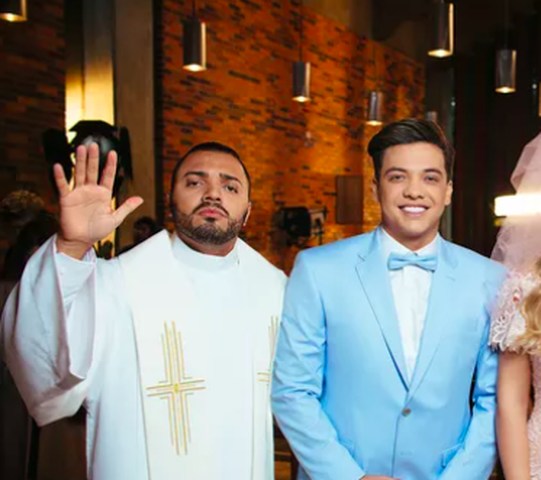 Tirullipa faz xixi no meio da live de Safadão e debocha: “A gente chora por onde sente saudade”