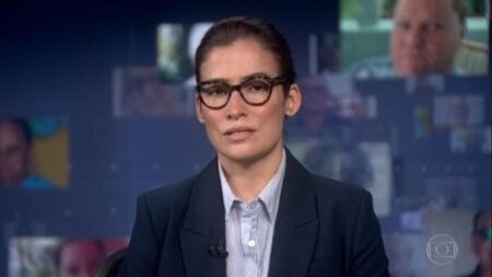 Renata Vasconcellos no Jornal Nacional - Globo